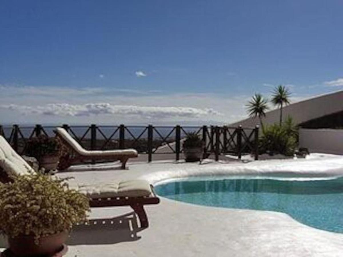 Villa Papaz - Cosy Spacious Sea View Pool Кониль Экстерьер фото