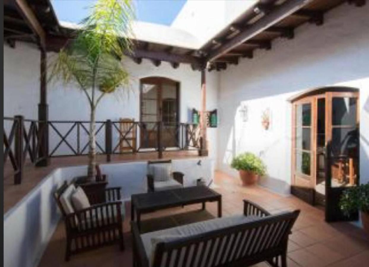 Villa Papaz - Cosy Spacious Sea View Pool Кониль Экстерьер фото